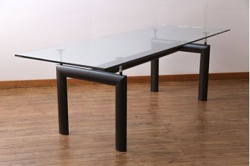 中古　Cassina(カッシーナ)　LC6　テーブル(ダイニングテーブル)(定価約56万円)
