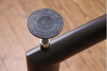 中古　Cassina(カッシーナ)　LC6　テーブル(ダイニングテーブル)(定価約110万円)