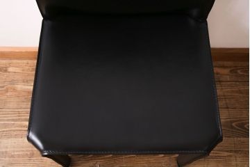 中古　Cassina(カッシーナ)　 CAB(キャブ) アームレスチェア (定価約17万円)(2)