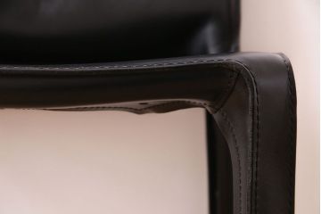 中古　Cassina(カッシーナ)　 CAB(キャブ) アームレスチェア (定価約17万円)(3)