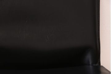 中古　Cassina(カッシーナ)　 CAB(キャブ) アームレスチェア (定価約17万円)