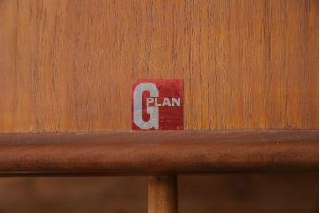 アンティーク家具　G-PLAN(ジープラン)　あたたかな雰囲気が魅力のエクステンションテーブル(伸張式机、ダイニングテーブル、ラウンドテーブル)