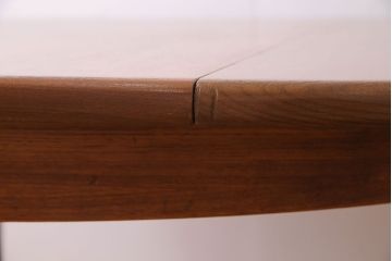 アンティーク家具　G-PLAN(ジープラン)　あたたかな雰囲気が魅力のエクステンションテーブル(伸張式机、ダイニングテーブル、ラウンドテーブル)