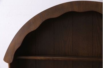 ヴィンテージ家具　イギリスビンテージ　オーク材　素朴な雰囲気漂うカップボード(食器棚、収納棚)
