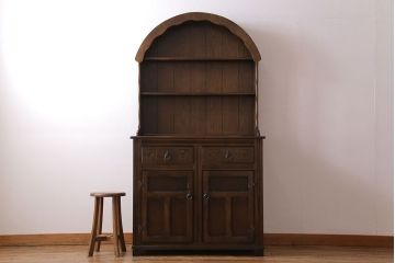 ヴィンテージ家具　イギリスビンテージ　オーク材　素朴な雰囲気漂うカップボード(食器棚、収納棚)