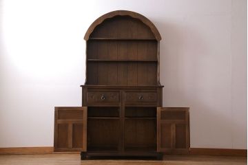 ヴィンテージ家具　イギリスビンテージ　オーク材　素朴な雰囲気漂うカップボード(食器棚、収納棚)
