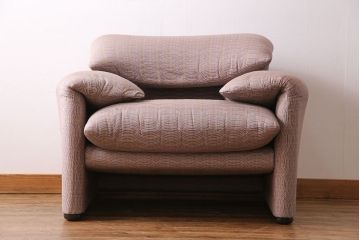 中古　Cassina(カッシーナ)　MARALUNGA(マラルンガ)　ファブリック 1Pソファ(一人掛け)(定価約50万円)