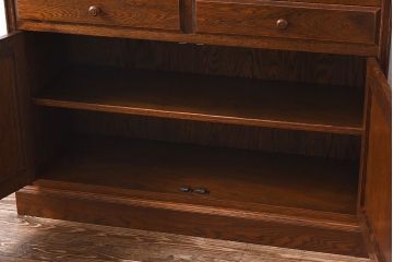 中古美品　三越Brugge(ブルージュ)シリーズ　キッチンキャビネット(食器棚、飾り棚、戸棚)(2)