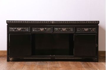 中古　きらびやかなデザインの豪華な螺鈿ローボード(サイドボード、飾り台、チェスト)