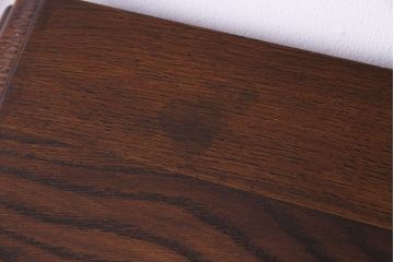 アンティーク家具　イギリスアンティーク　オーク材　小振りで可愛らしいサイドチェスト(戸棚、引き出し)