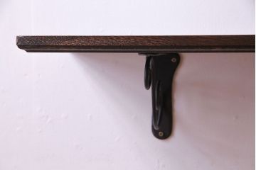 ラフジュ工房オリジナル　曲線のブラケットが上品なウォールシェルフ(壁掛け飾り棚、ウォールラック、ウッドシェルフ)