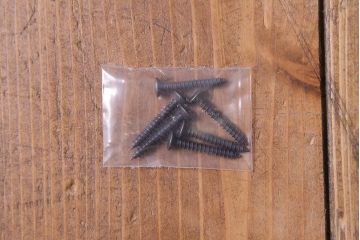 ラフジュ工房オリジナル　曲線のブラケットが上品なウォールシェルフ(壁掛け飾り棚、ウォールラック、ウッドシェルフ)