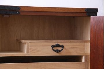 リメイク家具　伝統民芸　岩谷堂箪笥　脚付　和タンスと収納棚の2wayサイドボード(衣装箪笥)