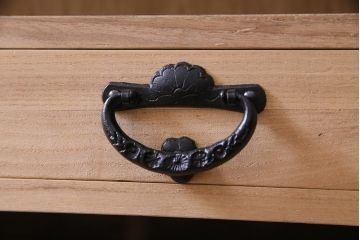 リメイク家具　伝統民芸　岩谷堂箪笥　脚付　和タンスと収納棚の2wayサイドボード(衣装箪笥)