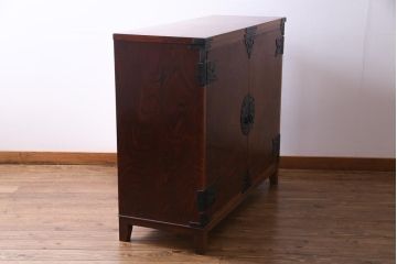 リメイク家具　伝統民芸　岩谷堂箪笥　脚付　和タンスと収納棚の2wayサイドボード(衣装箪笥)