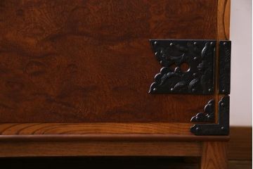 リメイク家具　伝統民芸　岩谷堂箪笥　脚付　和タンスと収納棚の2wayサイドボード(衣装箪笥)