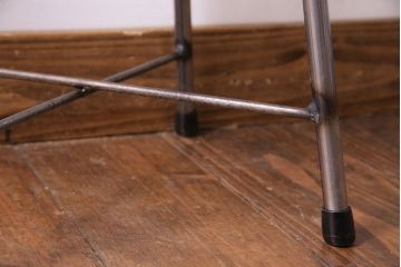 ラフジュ工房オリジナル　シンプルな細身の鉄脚が魅力の丸スツール(椅子、チェア)(3)