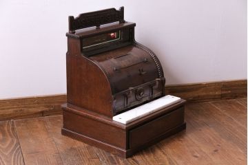 アンティーク雑貨　昭和レトロ　昔懐かしいムード漂うキャッシュレジスター(キャッシャー、金銭登録機)