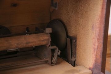 アンティーク雑貨　昭和レトロ　昔懐かしいムード漂うキャッシュレジスター(キャッシャー、金銭登録機)