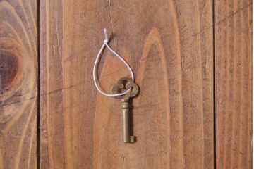 アンティーク雑貨　昭和レトロ　昔懐かしいムード漂うキャッシュレジスター(キャッシャー、金銭登録機)