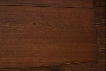 中古　ナラ材　上質なつくりのダイニングテーブル(作業台、作業テーブル)