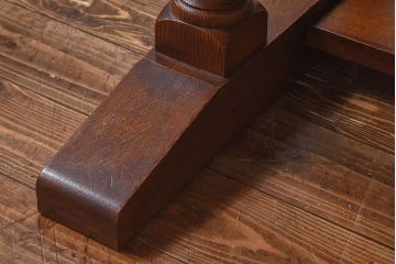 中古　ナラ材　上質なつくりのダイニングテーブル(作業台、作業テーブル)