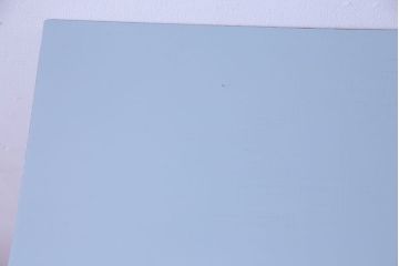 ペイント家具　落ち着いた水色がおしゃれなサイドテーブル(カフェテーブル、飾り台)