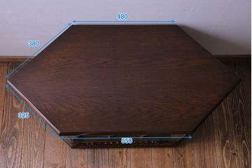 中古　old charm(オールドチャーム) 細かな意匠が魅力のテレビボード(ローボード)