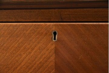 アンティーク家具　イギリスアンティーク　猫脚とパーケットがおしゃれなライティングビューロー(簿記机、在宅ワーク、在宅用引き出し、デスク)