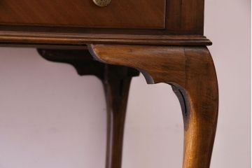 アンティーク家具　イギリスアンティーク　猫脚とパーケットがおしゃれなライティングビューロー(簿記机、在宅ワーク、在宅用引き出し、デスク)