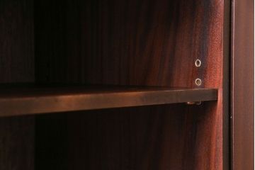 アンティーク家具　イギリスアンティーク　マホガニー材のシックなオーディオキャビネット(キャビネット)