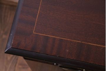 アンティーク家具　イギリスアンティーク　マホガニー材のシックなオーディオキャビネット(キャビネット)