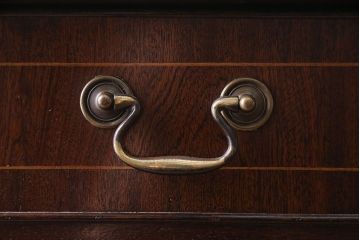 アンティーク家具　イギリスアンティーク　マホガニー材のシックなオーディオキャビネット(キャビネット)