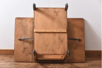 ヴィンテージ家具　イギリスビンテージ　ウォールナット　シンプルなサイドワゴン(サイドテーブル、脇机)