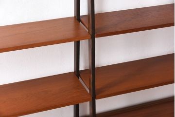 北欧家具　チーク材　引き出せる作業台が便利な飾り棚(キャビネット、シェルフ、ラック)