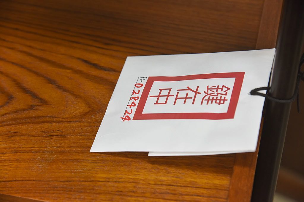 北欧家具　チーク材　引き出せる作業台が便利な飾り棚(キャビネット、シェルフ、ラック)