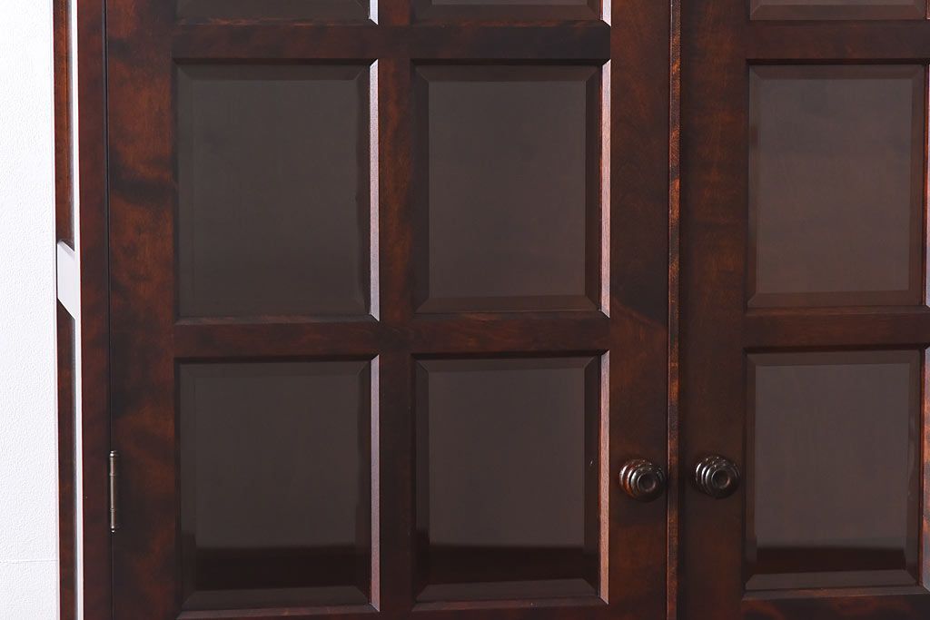 中古　美品　北海道民芸家具　落ち着いた色味のブックケース(本箱、収納棚、戸棚)(定価41万円)