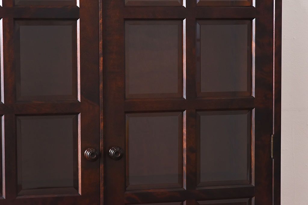 中古　美品　北海道民芸家具　落ち着いた色味のブックケース(本箱、収納棚、戸棚)(定価41万円)