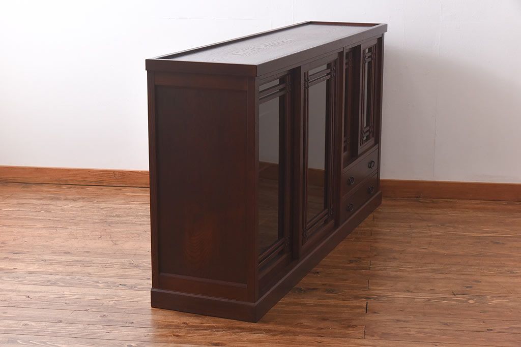 中古　民芸家具　水屋箪笥の面影を感じられる和モダンスタイルのサイドボード(収納棚、ローボード)