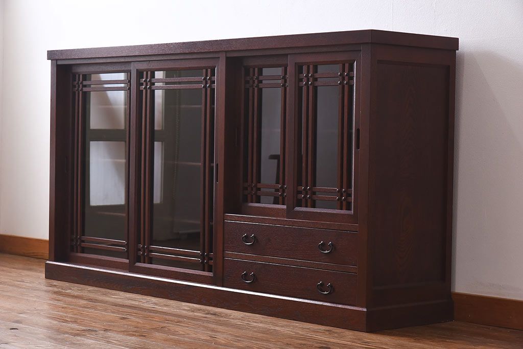 中古　民芸家具　水屋箪笥の面影を感じられる和モダンスタイルのサイドボード(収納棚、ローボード)