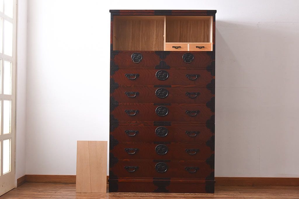 中古　駿河民芸　高級感あふれる雰囲気の重ね箪笥(衣装箪笥、引き出し)