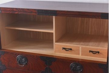 中古　駿河民芸　高級感あふれる雰囲気の重ね箪笥(衣装箪笥、引き出し)