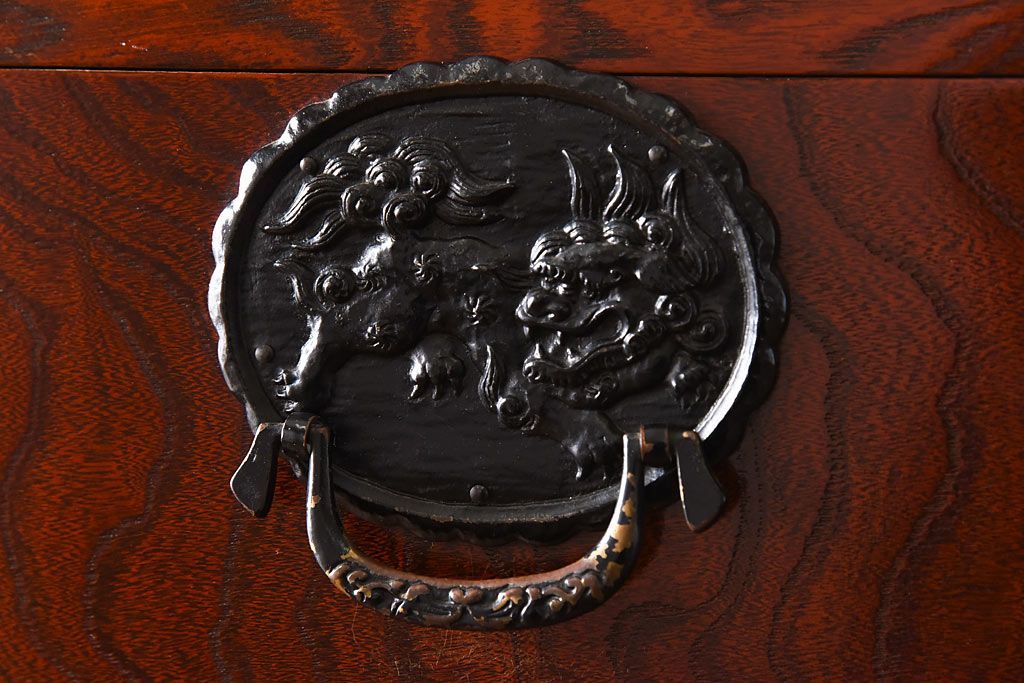 中古　駿河民芸　高級感あふれる雰囲気の重ね箪笥(衣装箪笥、引き出し)