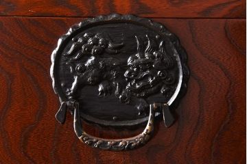 中古　駿河民芸　高級感あふれる雰囲気の重ね箪笥(衣装箪笥、引き出し)