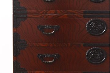 中古　駿河民芸　高級感あふれる雰囲気の重ね箪笥(衣装箪笥、引き出し)