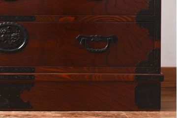 中古　駿河民芸　高級感あふれる雰囲気の重ね箪笥(衣装箪笥、引き出し)