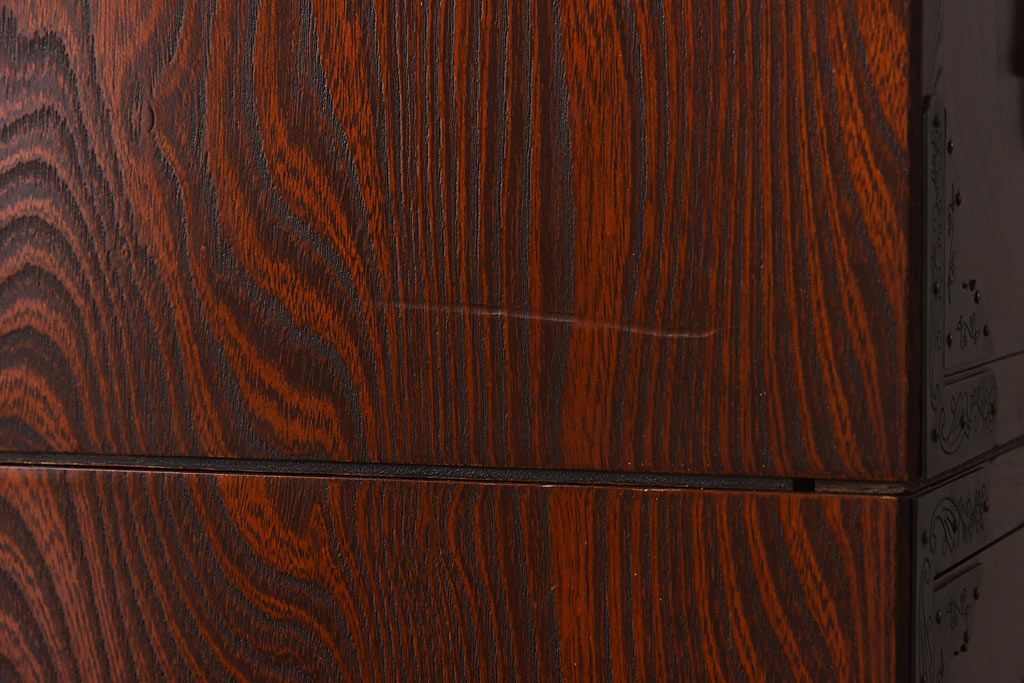 中古　駿河民芸　高級感あふれる雰囲気の重ね箪笥(衣装箪笥、引き出し)