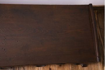 アンティーク家具　和製アンティーク　松材　素朴で味わい深い風合いの文机(ローテーブル、リビングテーブル、座卓)