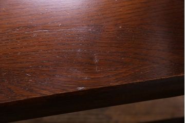 中古　透かし彫りが優し気な雰囲気のナラ材ダイニングチェア(ワークチェア、板座チェア、椅子)(2)