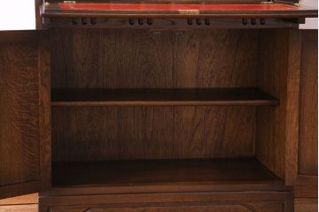 【T様ご決済用】イギリスビンテージ　レザートップの赤い台が可愛らしいライティングビューロー(簿記机、在宅ワーク、在宅用デスク)